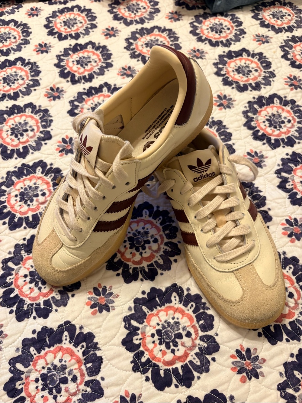 Adidas Samba Ivory/Maroon size 9.5W/8M EUC
